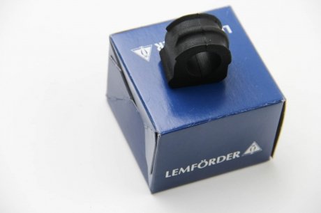 Втулка стабілізатора LEMFORDER 3405201 (фото 1)