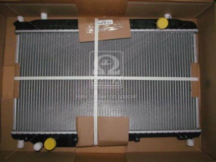 Радиатор охлождения CHEVROLET EVANDA (02-) 2.0 i 16V NISSENS 61638 (фото 1)