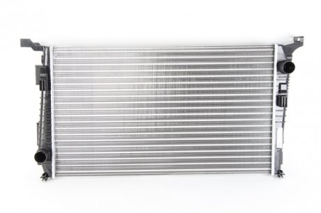 Радиатор охлаждения DACIA DUSTER (10-) 1.5 dCi MT NISSENS 637614 (фото 1)