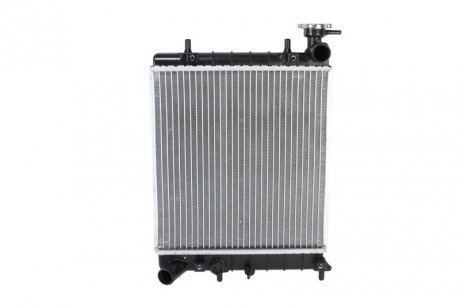 Радиатор охлаждения HYUNDAI ACCENT (99-) 1.3-1.5 NISSENS 67022 (фото 1)