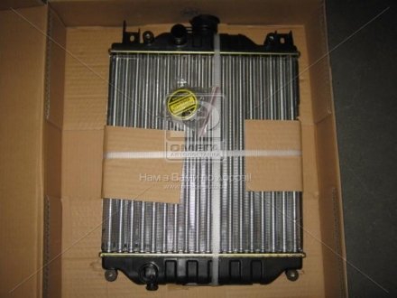 Радиатор охлаждения SUZUKI SWIFT II NISSENS 64173A (фото 1)