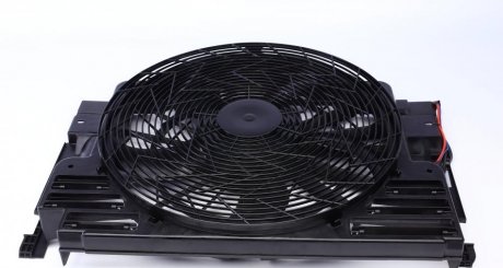 Вентилятор охлаждения радиатора NRF 47217 (фото 1)