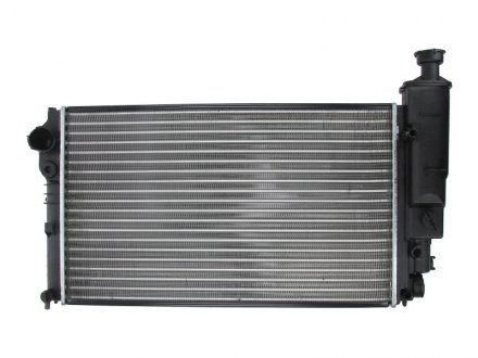 Радиатор охлаждения двигателя NRF 58889 (фото 1)