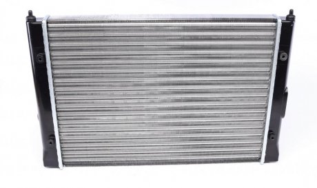 Радіатор охолодження двигуна Golf III 1.4 91-99 MAHLE / KNECHT CR364000S (фото 1)