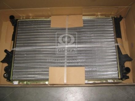 Радиатор охлаждения AUDI 100 (C4) (90-) 2.8 i NISSENS 60458 (фото 1)