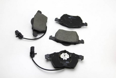 Тормозные колодки перед Passat B5/Audi A4/A6 00-05 GOODREM RM1230 (фото 1)