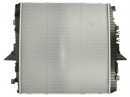 Радiатор NISSENS 64320A