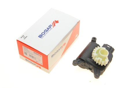 Серводвигун кондиціонера BOGAP A4132105