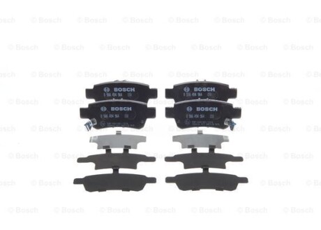 ДИСКОВI КОЛОДКИ ЗАДНI BOSCH 0986494964
