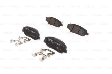 ДИСКОВI КОЛОДКИ ПЕРЕДНI BOSCH 0986494631