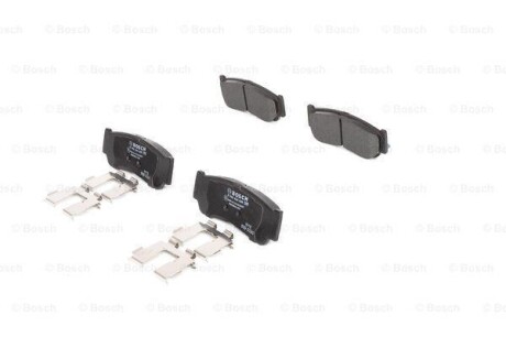 ДИСКОВI КОЛОДКИ ЗАДНI BOSCH 0986494628
